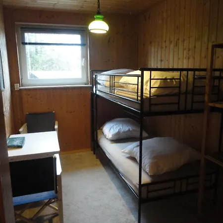 Sonnige Etagenwohnung Im Waldgebiet
