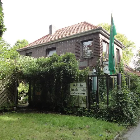 Sonnige Etagenwohnung Im Waldgebiet * Schortens